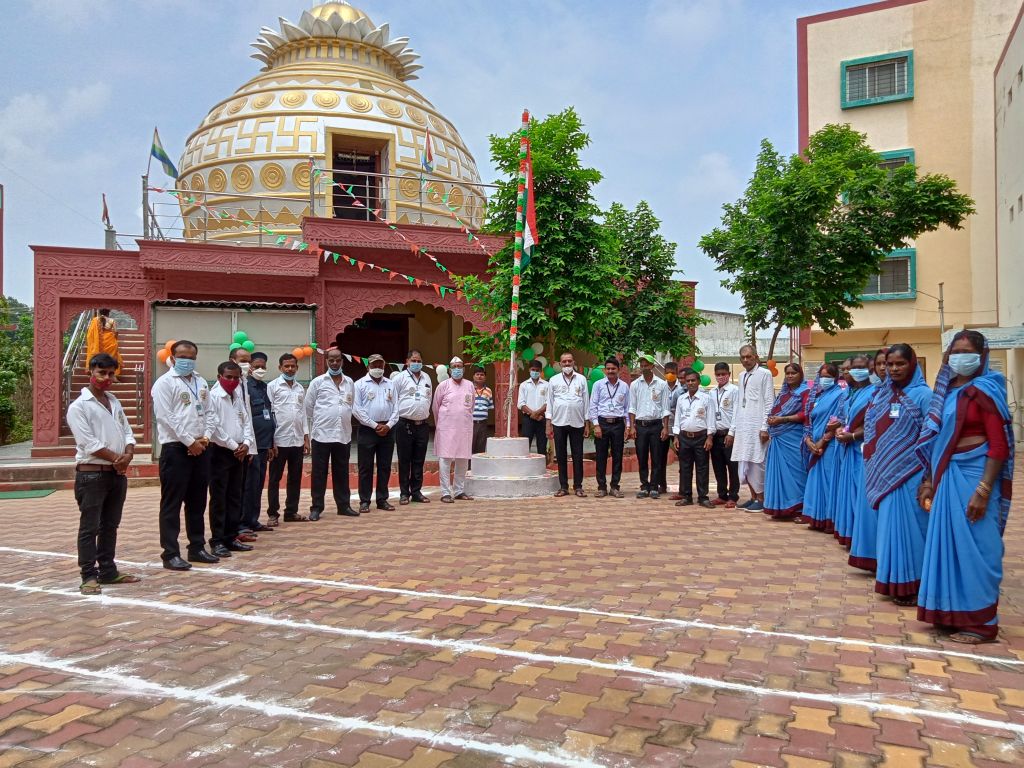 शाश्वत ट्रस्ट में धूमधाम से निर्माण महोत्सव व स्वतंत्रता दिवस मनाया गया